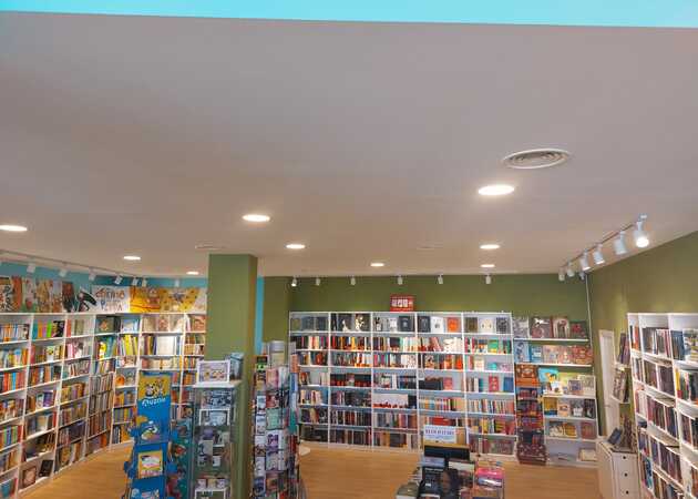 Galería de imágenes Librería Serendipias (calle Letonia) 2