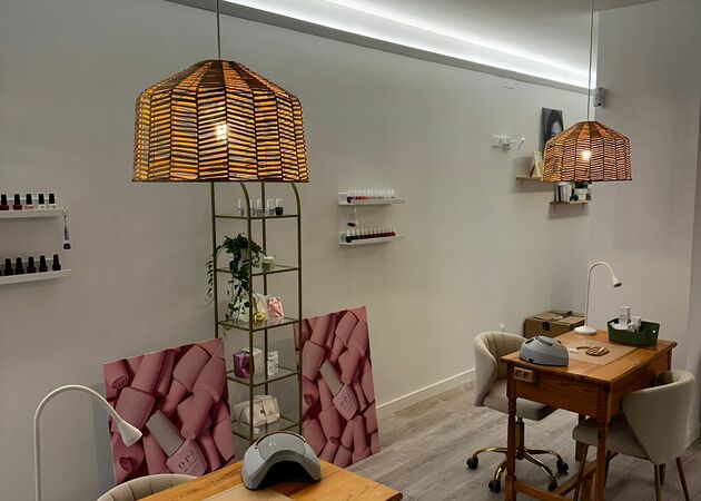 Galería de imágenes Salón de belleza ANAT 1
