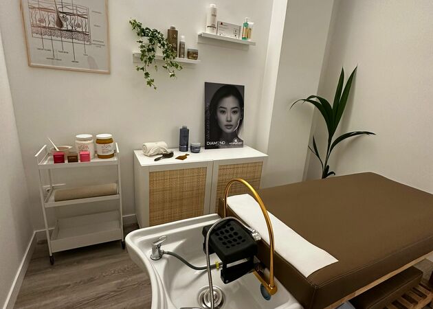 Galería de imágenes Salón de belleza ANAT 5