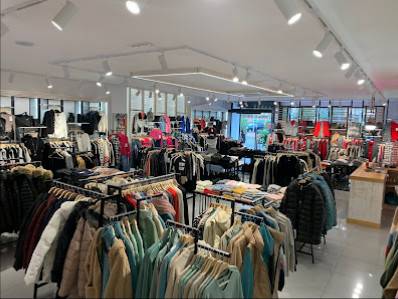 Thumbnail YAIZA MODA (AVDA. VIÑUELAS)